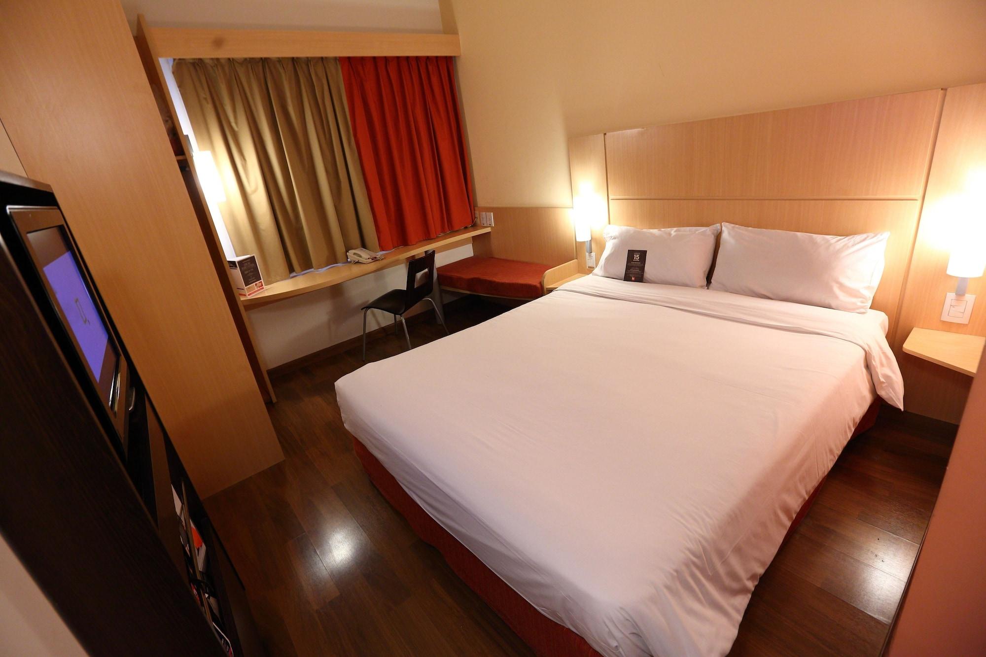 Ibis Buenos Aires Obelisco Hotel Buitenkant foto